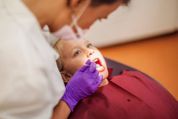 Best Emergency Gum Treatment in Brooklyn Heights, OH